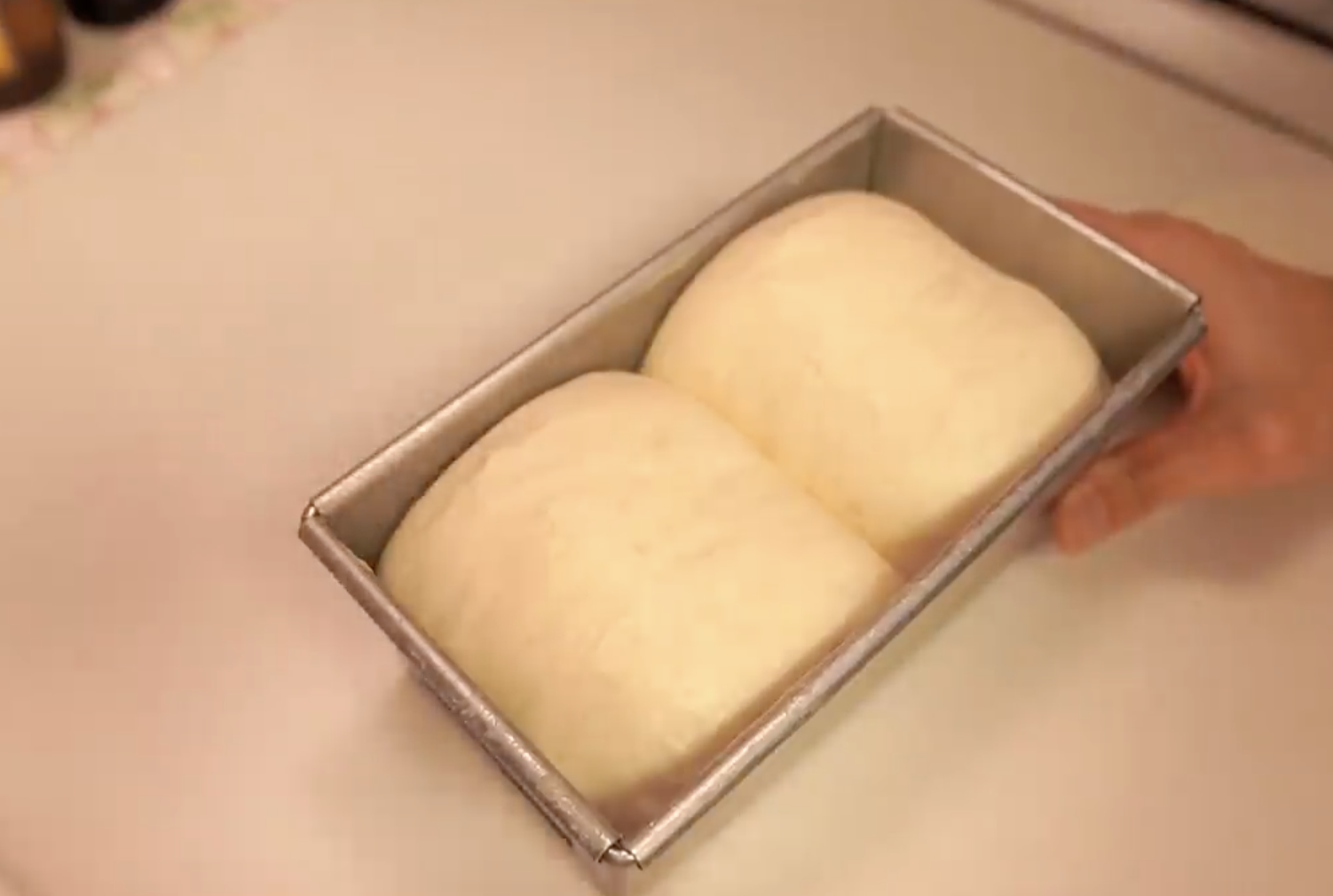 食パン型にどれくらい生地を入れればいいの？